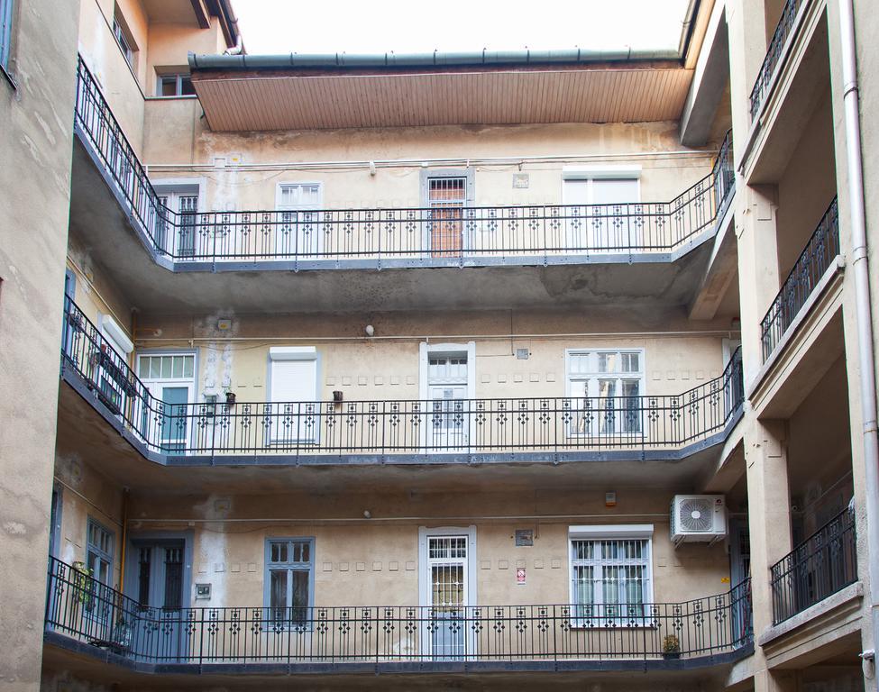 Self Check-in Eco In The Heart Of Buda Apartament